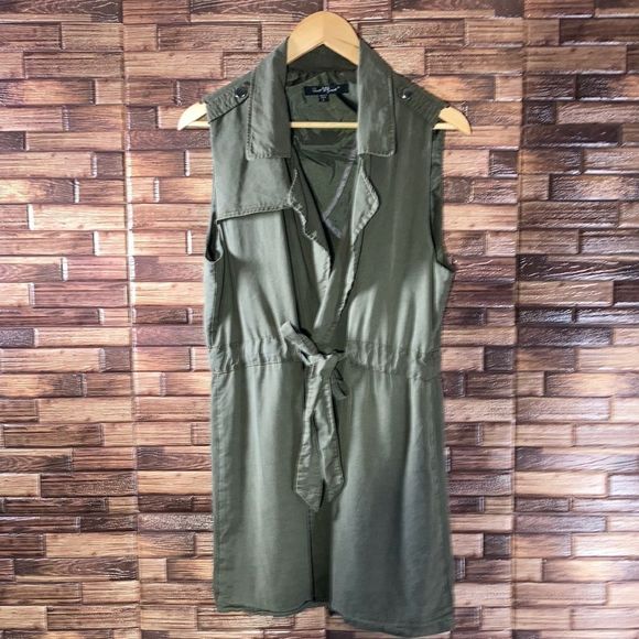 Womens Large Velvet Heart ARTEMIS SLEEVELESS CROSSOVER VEST Military Green - Picture 2 of 11